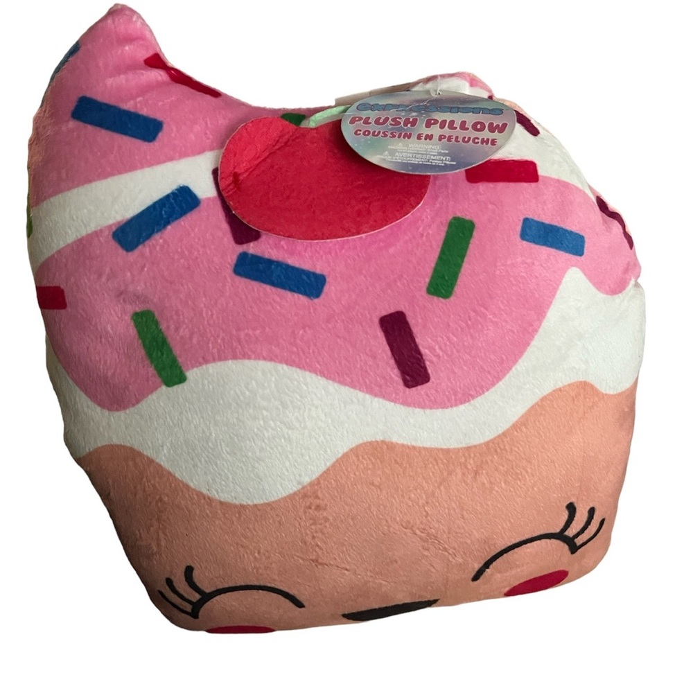 Expressions plush pillow ice cream or cupcake